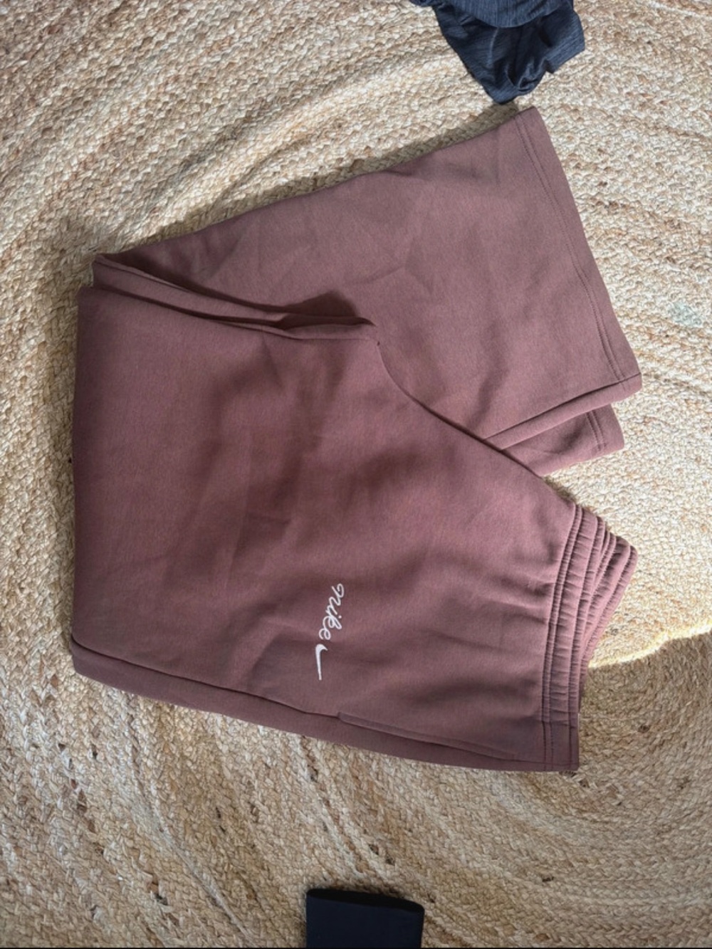 Nike womens Mauve Brown sweatpants with Embroidered Logo